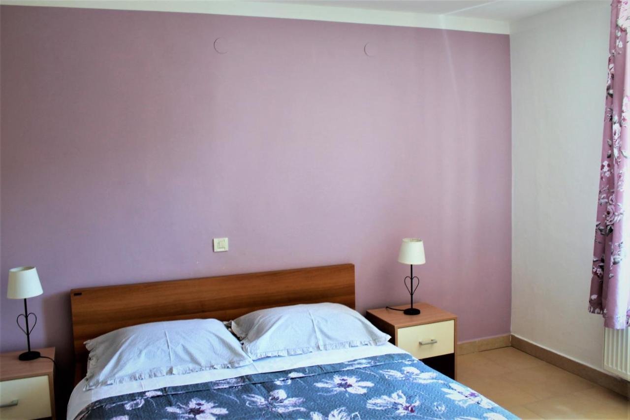 Apartmani Klaudija Valun Zewnętrze zdjęcie