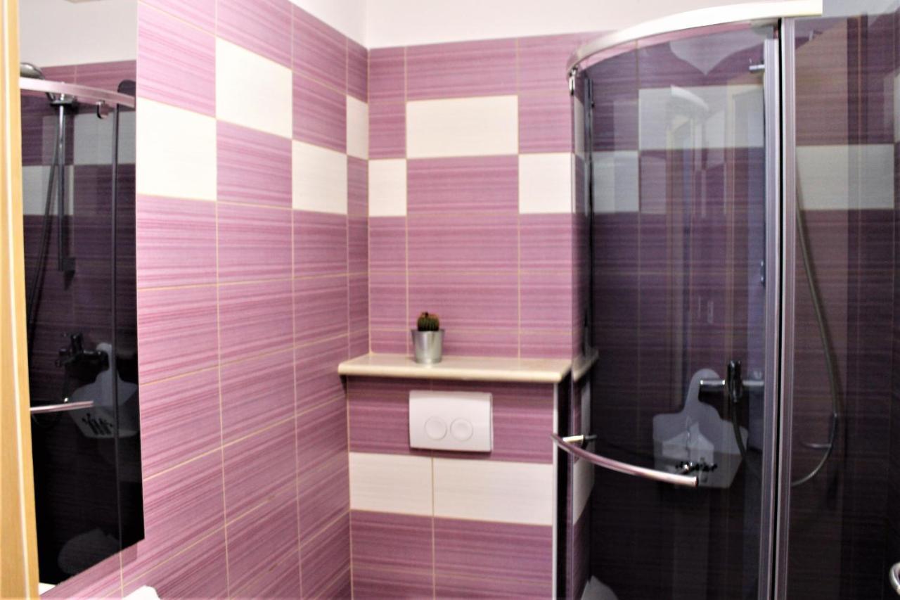 Apartmani Klaudija Valun Zewnętrze zdjęcie