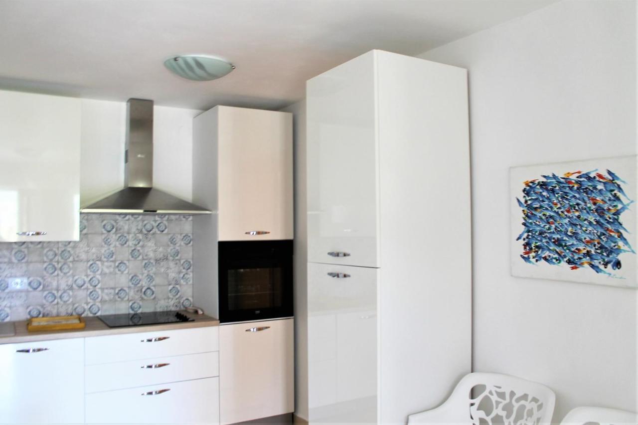 Apartmani Klaudija Valun Zewnętrze zdjęcie