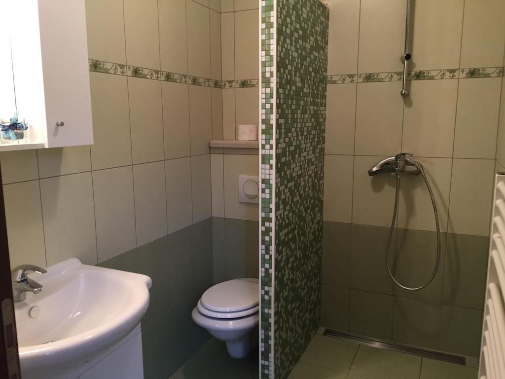 Apartmani Klaudija Valun Zewnętrze zdjęcie